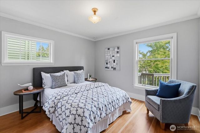 1828 NE Ravenna Boulevard, Seattle, WA 98105
