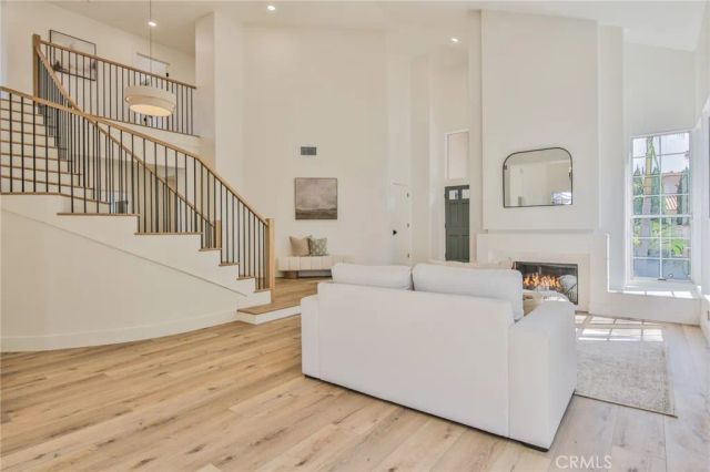 2162 Sonbria, Tustin, CA 92782