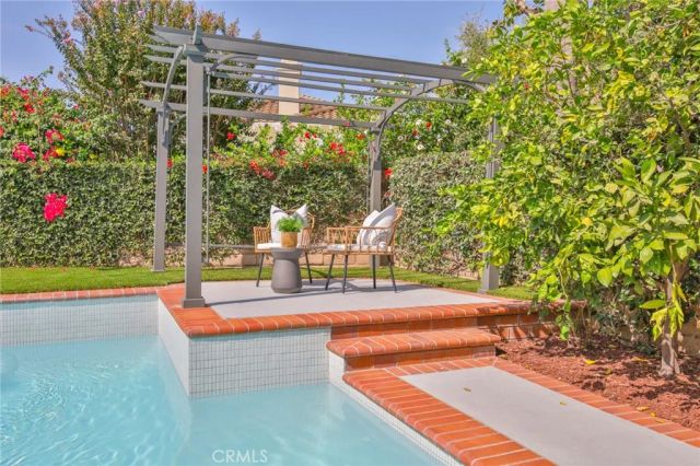 2162 Sonbria, Tustin, CA 92782