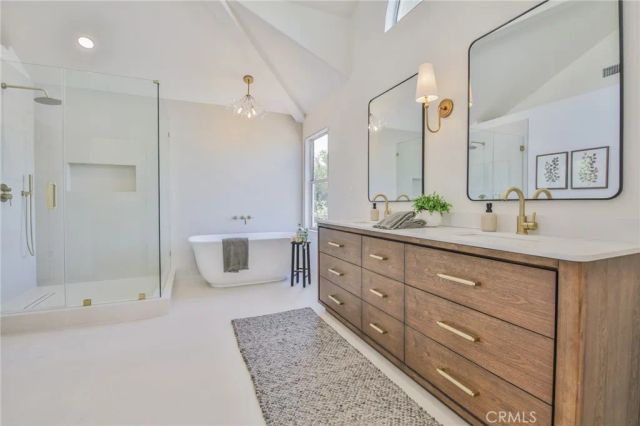 2162 Sonbria, Tustin, CA 92782