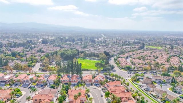 2162 Sonbria, Tustin, CA 92782