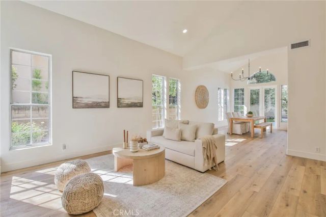 2162 Sonbria, Tustin, CA 92782