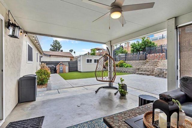 8969 New Seabury Drive, Santee, CA 92071