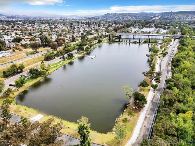 8969 New Seabury Drive, Santee, CA 92071