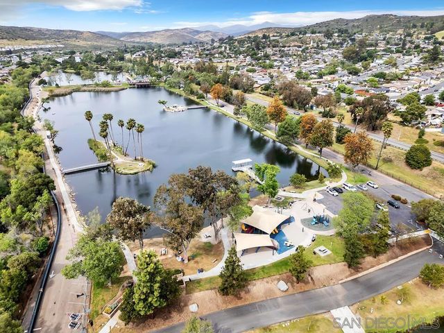 8969 New Seabury Drive, Santee, CA 92071