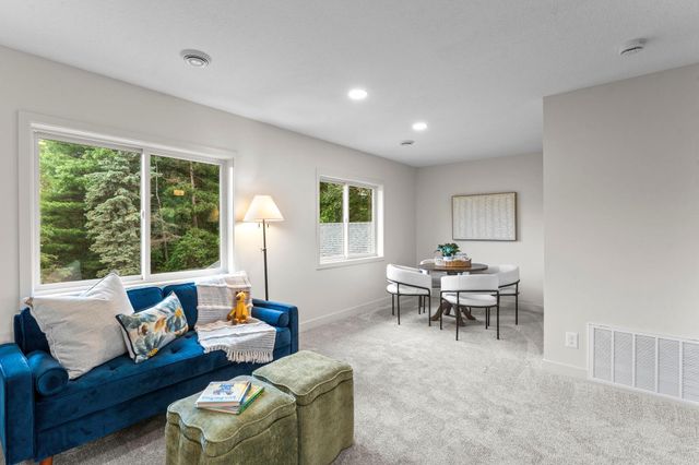 6667 Moorland Drive, Eden Prairie, MN 55346