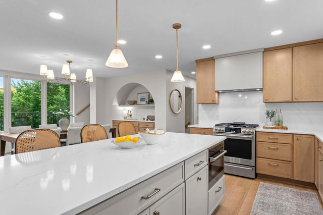 6667 Moorland Drive, Eden Prairie, MN 55346