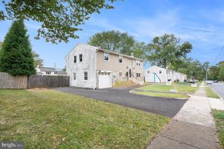852 LOMBARDY DR, Lansdale, PA 19446