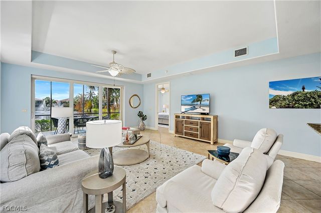 7832 Hawthorne DR 1901, Naples, FL 34113