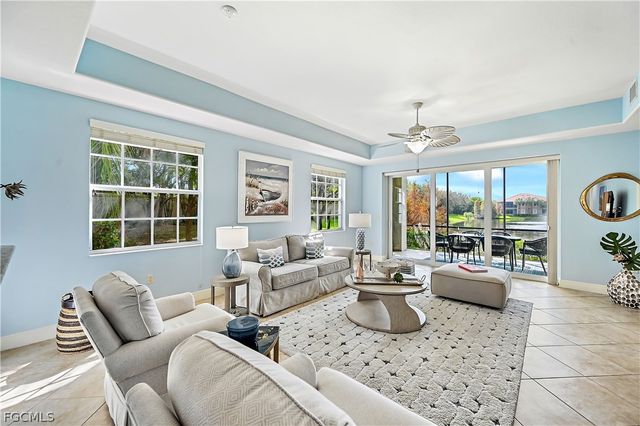 7832 Hawthorne DR 1901, Naples, FL 34113