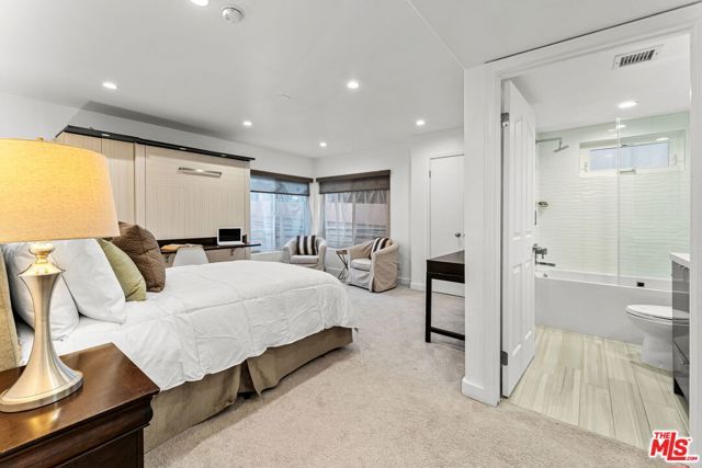 1160 Granville Avenue 108, Los Angeles, CA 90049