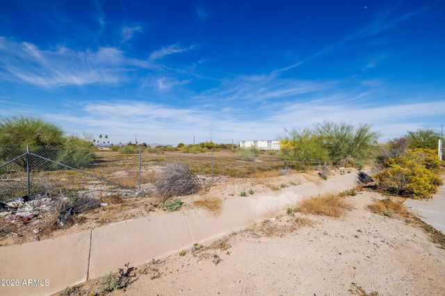 960 E Baseline Road -, Phoenix, AZ 85042