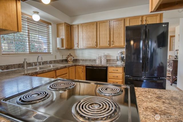 816 Spruce Street, Hoquiam, WA 98550