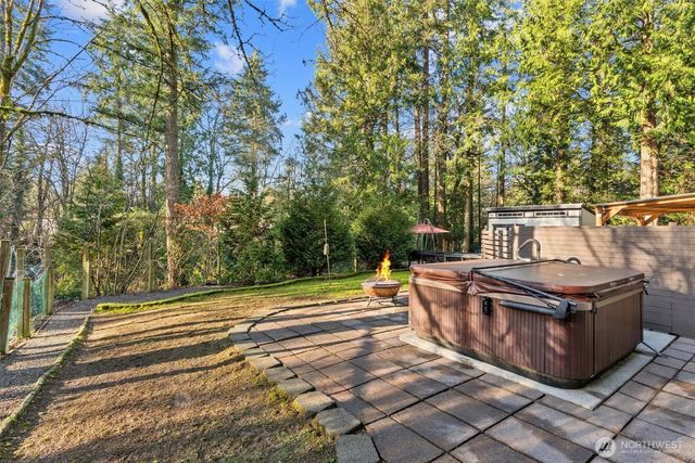 7337 151st Avenue NE, Redmond, WA 98052