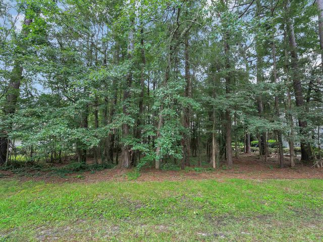 1286 Strathmill Ct., Surfside Beach, SC 29575