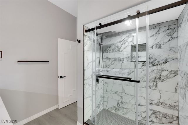 3860 Hildebrand Lane, Las Vegas, NV 89121