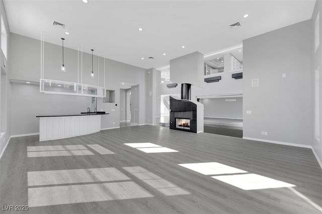 3860 Hildebrand Lane, Las Vegas, NV 89121