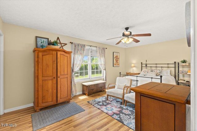 151 Sunnyfield Drive, Blountville, TN 37617