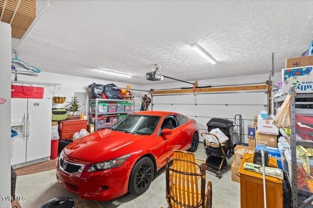 151 Sunnyfield Drive, Blountville, TN 37617