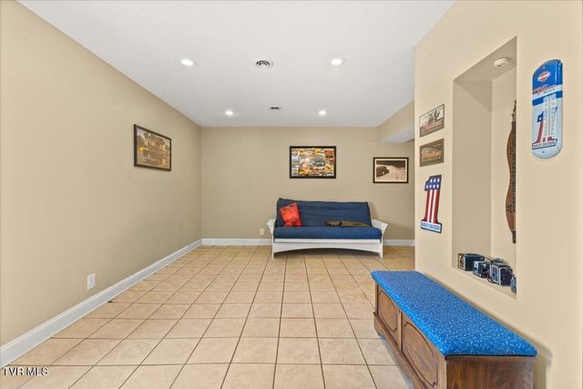 151 Sunnyfield Drive, Blountville, TN 37617