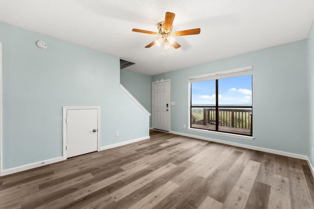 21459 Coyote TRL A2, Lago Vista, TX 78645