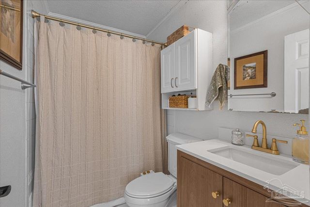 9680 Hollowbrook Dr, Pensacola, FL 32514