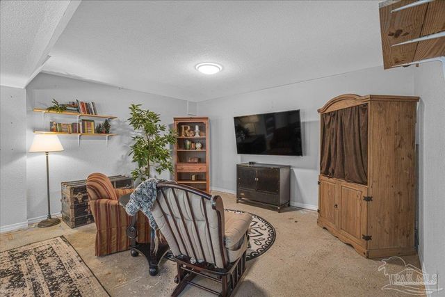 9680 Hollowbrook Dr, Pensacola, FL 32514