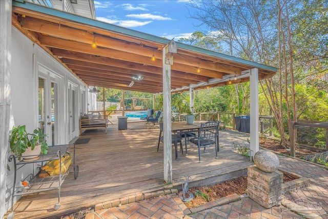 9680 Hollowbrook Dr, Pensacola, FL 32514