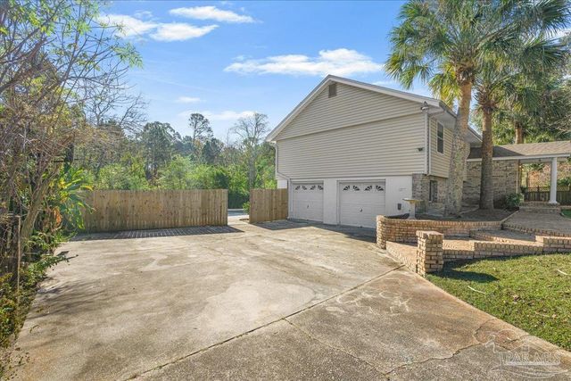 9680 Hollowbrook Dr, Pensacola, FL 32514