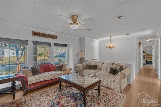 9680 Hollowbrook Dr, Pensacola, FL 32514