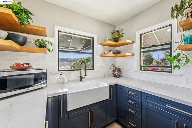 825 Lafayette St, Martinez, CA 94553