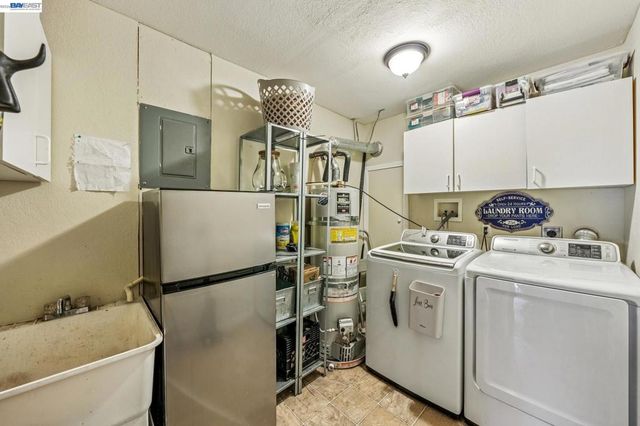 825 Lafayette St, Martinez, CA 94553