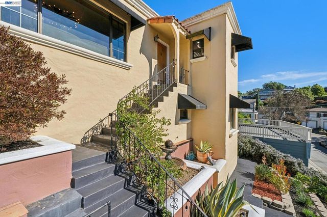 825 Lafayette St, Martinez, CA 94553