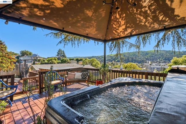 825 Lafayette St, Martinez, CA 94553