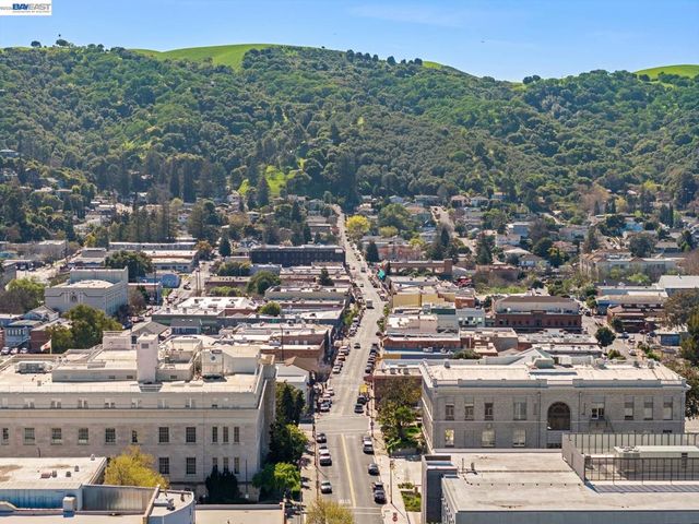 825 Lafayette St, Martinez, CA 94553