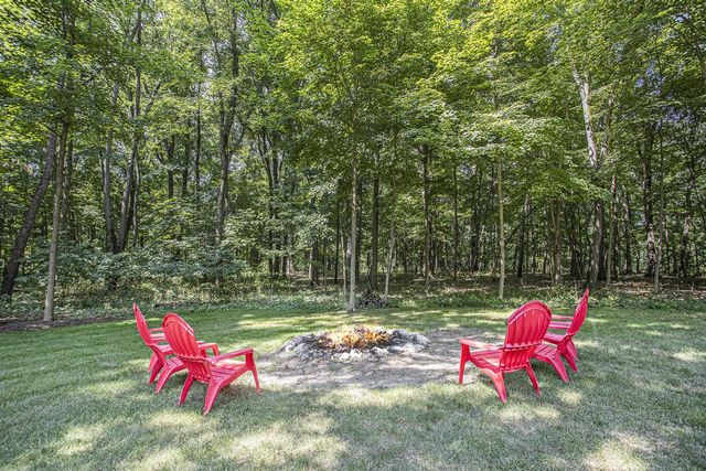 8021 N Yorkville Lane, Richland, MI 49083