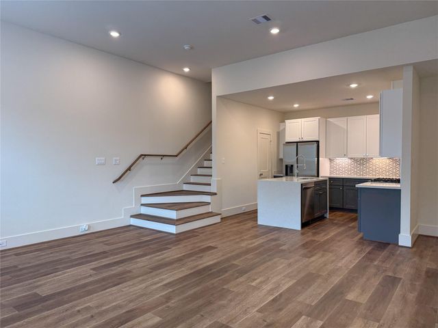 881 Rachel Street D, Houston, TX 77091