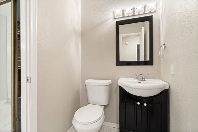 8105 Trail Lake Drive, Rowlett, TX 75088