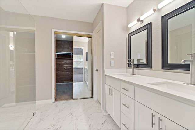 8105 Trail Lake Drive, Rowlett, TX 75088