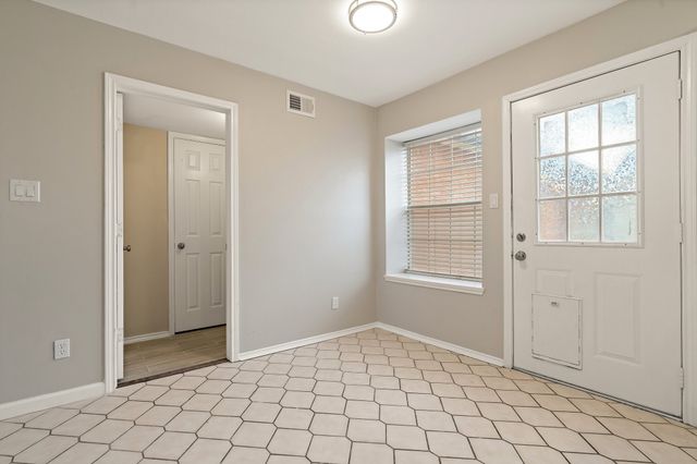 8105 Trail Lake Drive, Rowlett, TX 75088