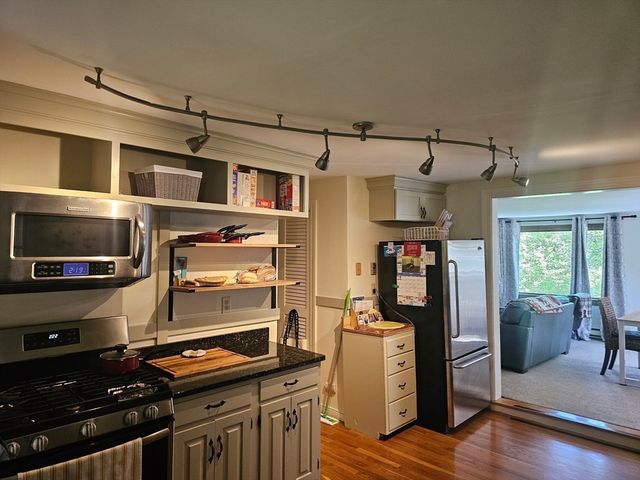 200 Pleasant 2, Framingham, MA 01701