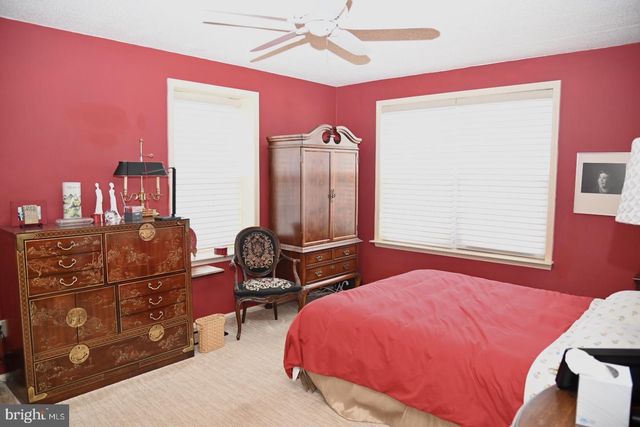 8200 CENTENNIAL STA, Warminster, PA 18974