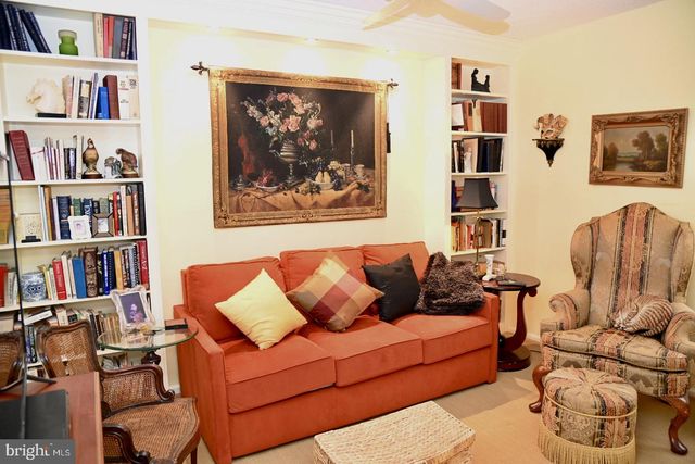 8200 CENTENNIAL STA, Warminster, PA 18974