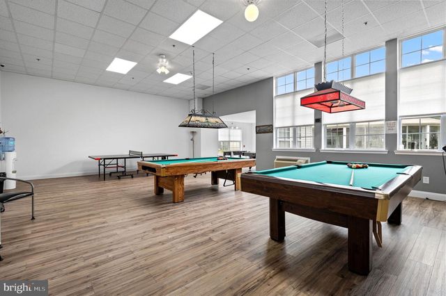 8200 CENTENNIAL STA, Warminster, PA 18974