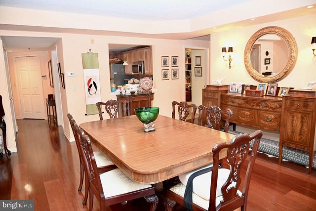 8200 CENTENNIAL STA, Warminster, PA 18974