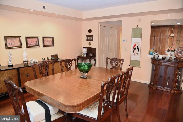 8200 CENTENNIAL STA, Warminster, PA 18974