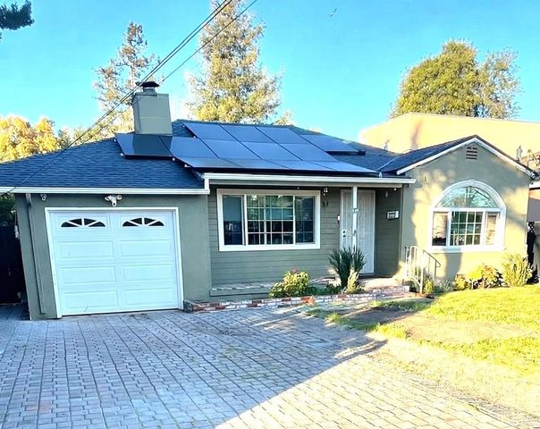 3223 Spring Street, Redwood City, CA 94063
