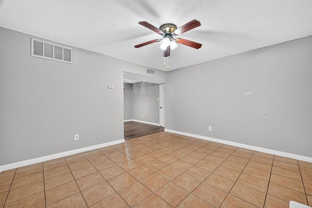 2110 Wilcrest Drive 138, Houston, TX 77042