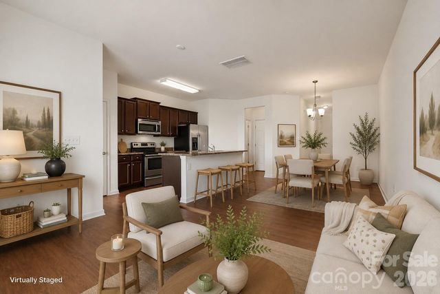 9369 Hamel Street, Charlotte, NC 28215