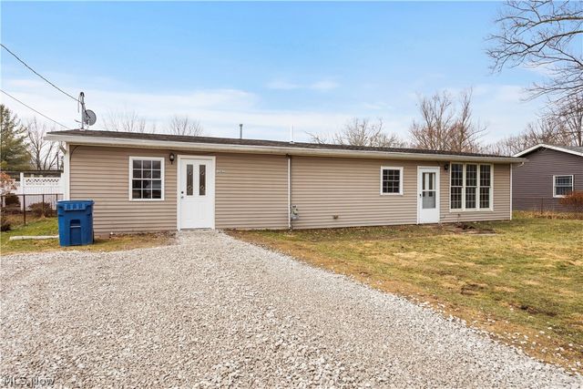 12452 Island Road, Grafton, OH 44044